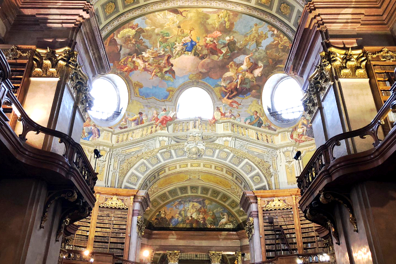 Österreichische Nationalbibliothek Prunksaal Bücher