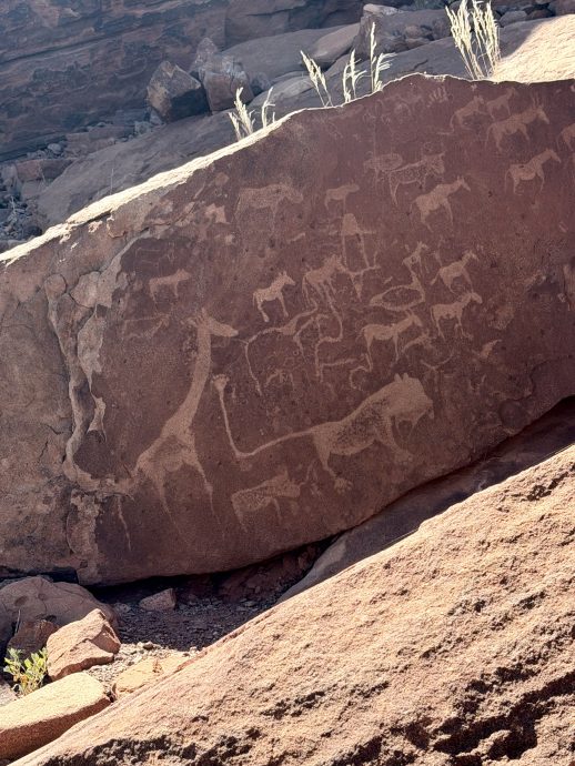 Namibia Rundreise Twyfelfontein